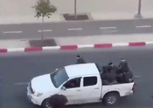 Israele, Miliziani di Hamas attaccano Israele