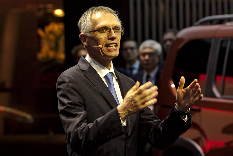 Tavares va fuori pista