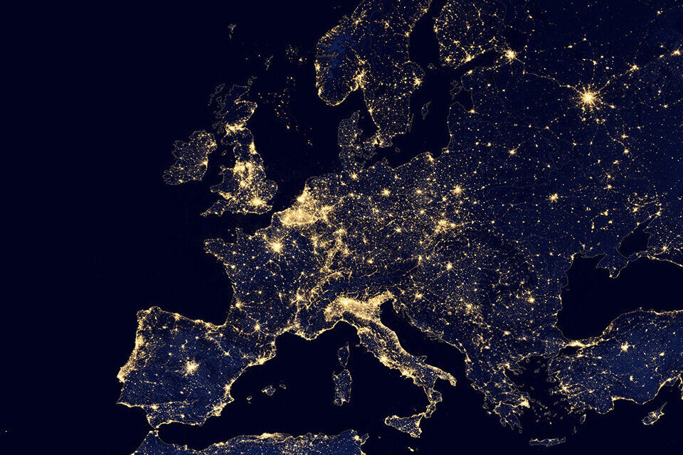 Collegare l’Europa attraverso reti: l’Energia