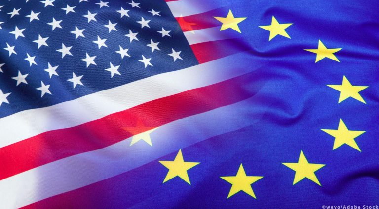 Sonnambuli europei e Stati Uniti d’Europa Le bandiere di USA e Europa
