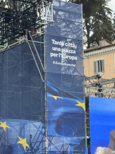 Roma, Piazza del Popolo. Manifestazione per l'Europa del 15 febbraio