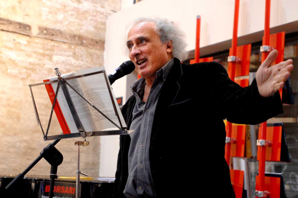 Io non so se Dio esiste, ma se non esiste ci fa una figura migliore