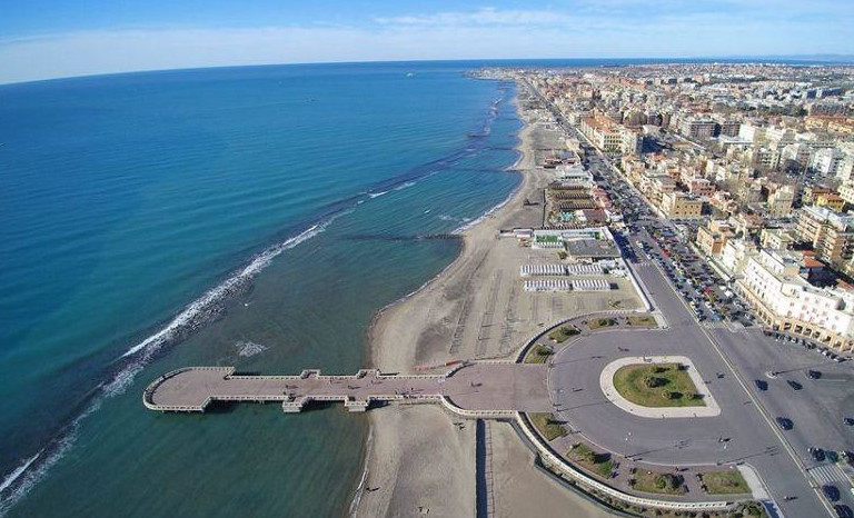 Ostia: fuori controllo della legalità