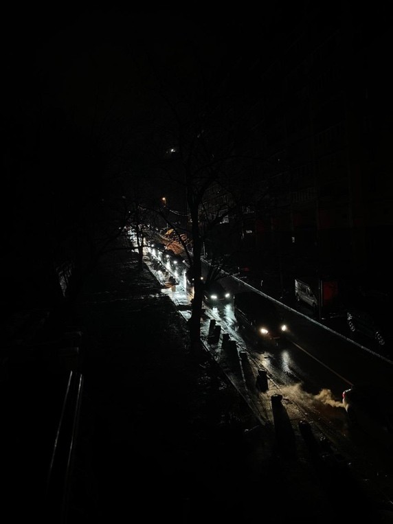 Blackout a Kyiv. Vista dal balcone dell’appartamento dell’autore