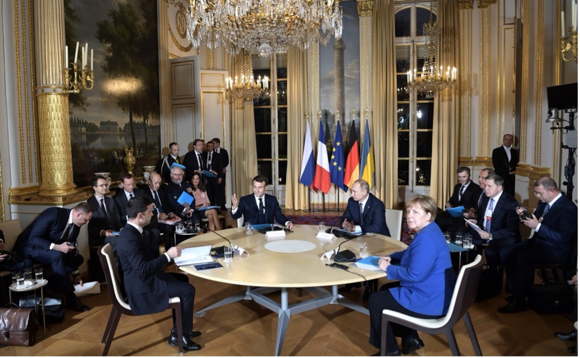 Incontro tra Volodymyr Zelensky e Vladimir Putin, Parigi, dicembre 2019.Fonte: Wikipedia.