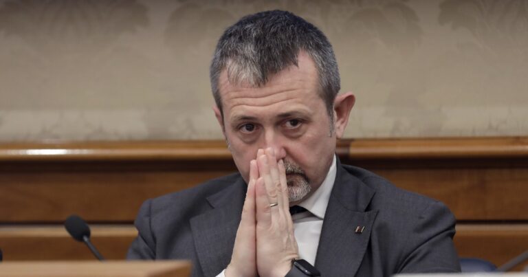 La dieta comportamentale dei politici Immunità parlamentare