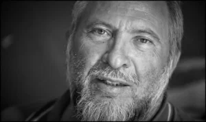 Gli 80 anni di Cesare Moreno: una vita per l’educazione