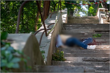 Un docente ucciso durante un attacco russo contro Odesa mentre si recava al lavoro al mattino. Luglio 2026.